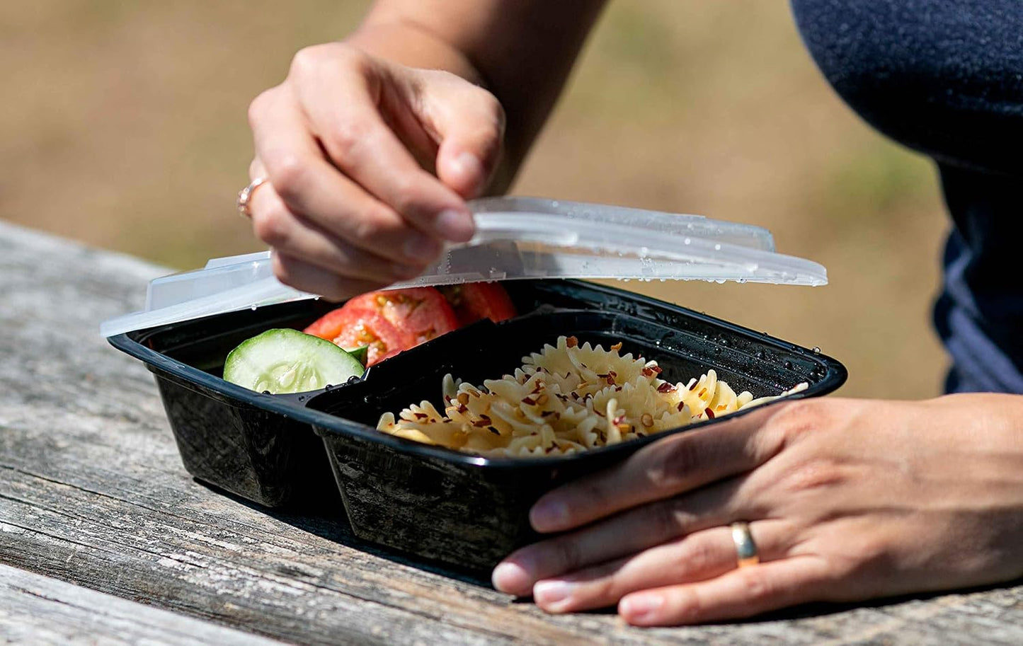SafeWare Meal Prep Container Reusable 2 Compartment With Lids 28oz (25 Sets)- Food Prep Containers, Food Storage Bento Box | Stackable | Microwave | Dishwasher | Freezer Safe.