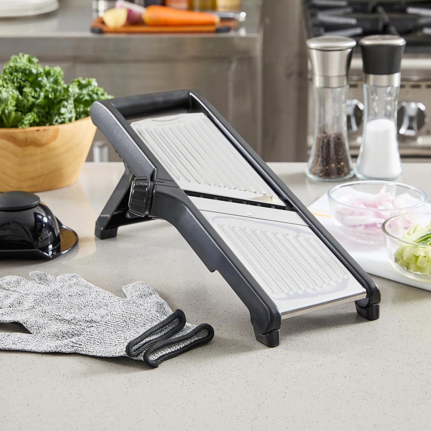 Restaurantware Stainless Steel Adjustable Mandoline Slicer - German Standard Vegetable Slicer with Blade Guard, Includes Cut-Resistant Gloves - Food Slicer for Potato, Onions, Cucumbers, Tomato
