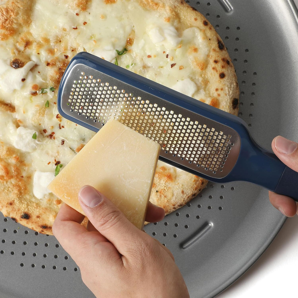 Calphalon Edge Lemon Zester, Stainless Steel Fine Citrus Grater for Lemon, Garlic & Ginger, Handheld Kitchen Zester with Protective Cover & Ergonomic Handle, Taupe