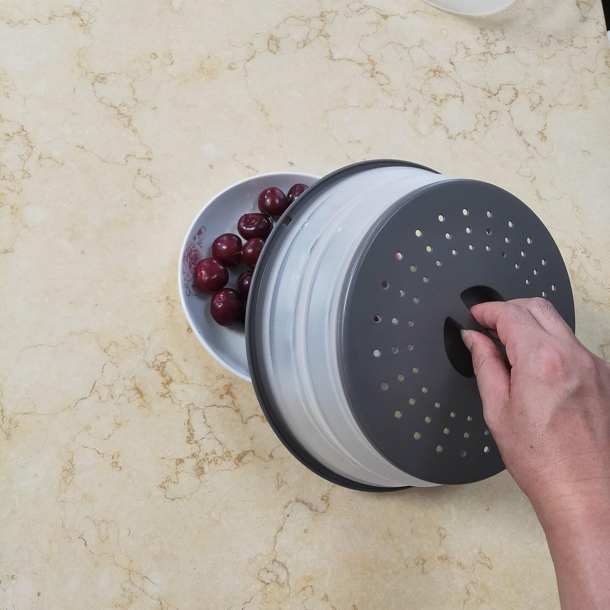 Collapsible Microwave Splatter Cover, Gray, 10.5 inch