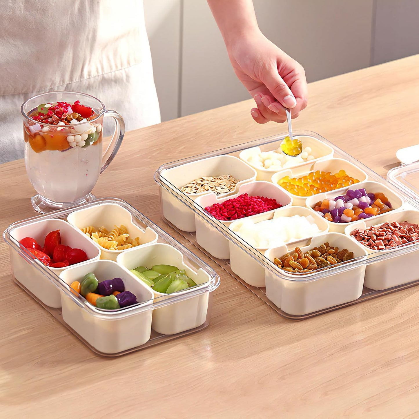 Divided Serving Tray with Lid for Veggie Charcuterie Container Portion Control Salad Keeper with 4 Removable Boxes Stackable Refrigerator Organizer Bins Food Storage Organizer Produce Saver