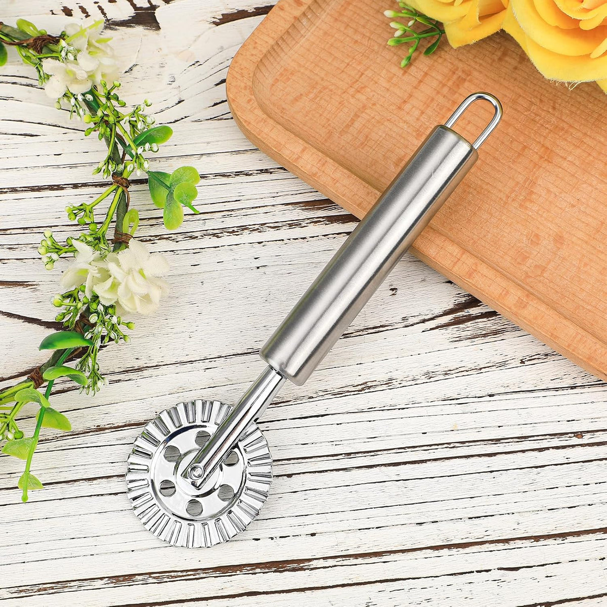 Pastry Wheel Cutter, Stainless Steel Fluted Pasta Crimping Wheel