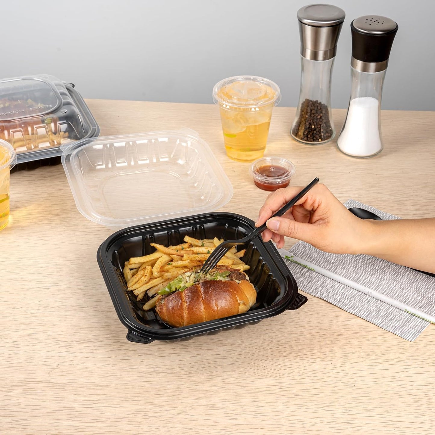 Thermo Tek 40 Ounce Clamshell Containers, 50 Disposable Take Out Boxes - 3 Compartments, Ventilated Lids, Black Plastic Meal Prep Containers, Microwavable, For Pasta Or Salads - Restaurantware