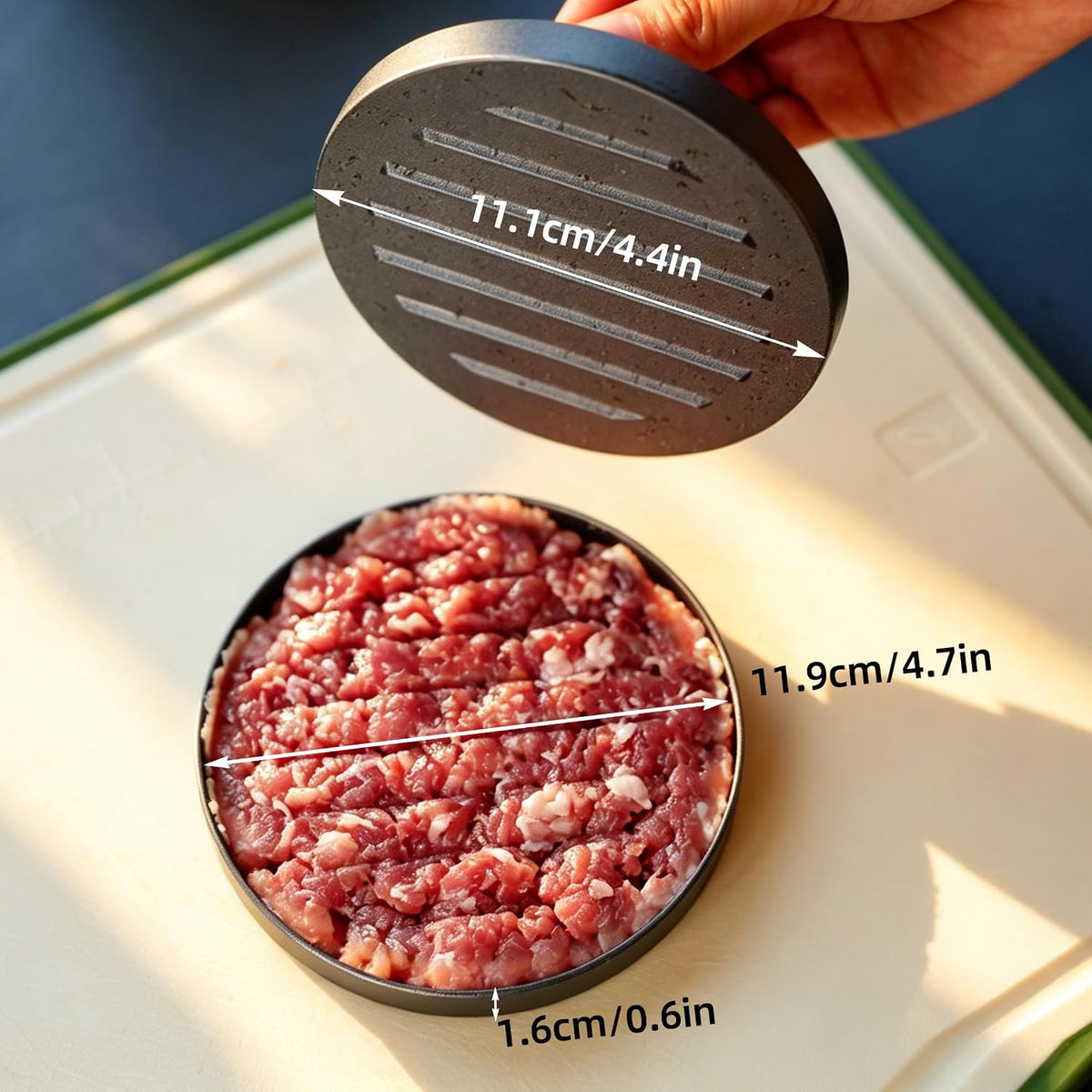 Burger Press 200 Patty Papers, 4.6 in Round Aluminum Non-Stick