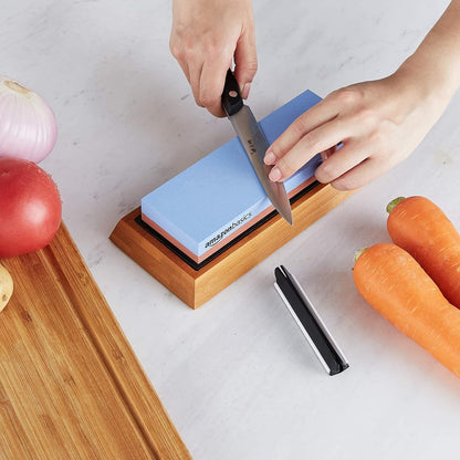 Amazon Basics Whetstone Knife Sharpening Stone, Double-Sided 1000/6000 Grit with Angle Guide, Non-Slip Bamboo Base, Black & Grey