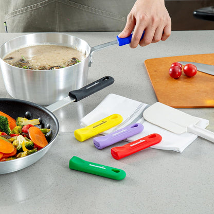 Restaurantware Silicone Pan Handle Cover Set 1-Count Heat-Resistant Removable Pan Handle Grips, Ergonomic Non-Slip Green Handle Protectors for Fry Pans and Sauce Pans