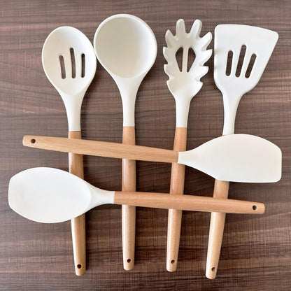 Kitchen Cooking Utensils Set, 6Pcs Silicone Kitchen Utensils Set Spatula Spoon Soup Ladle Turner, Heat Resistant Wooden Handle Silicone Cooking Gadgets for Nonstick Cookware & Baking BPA FREE
