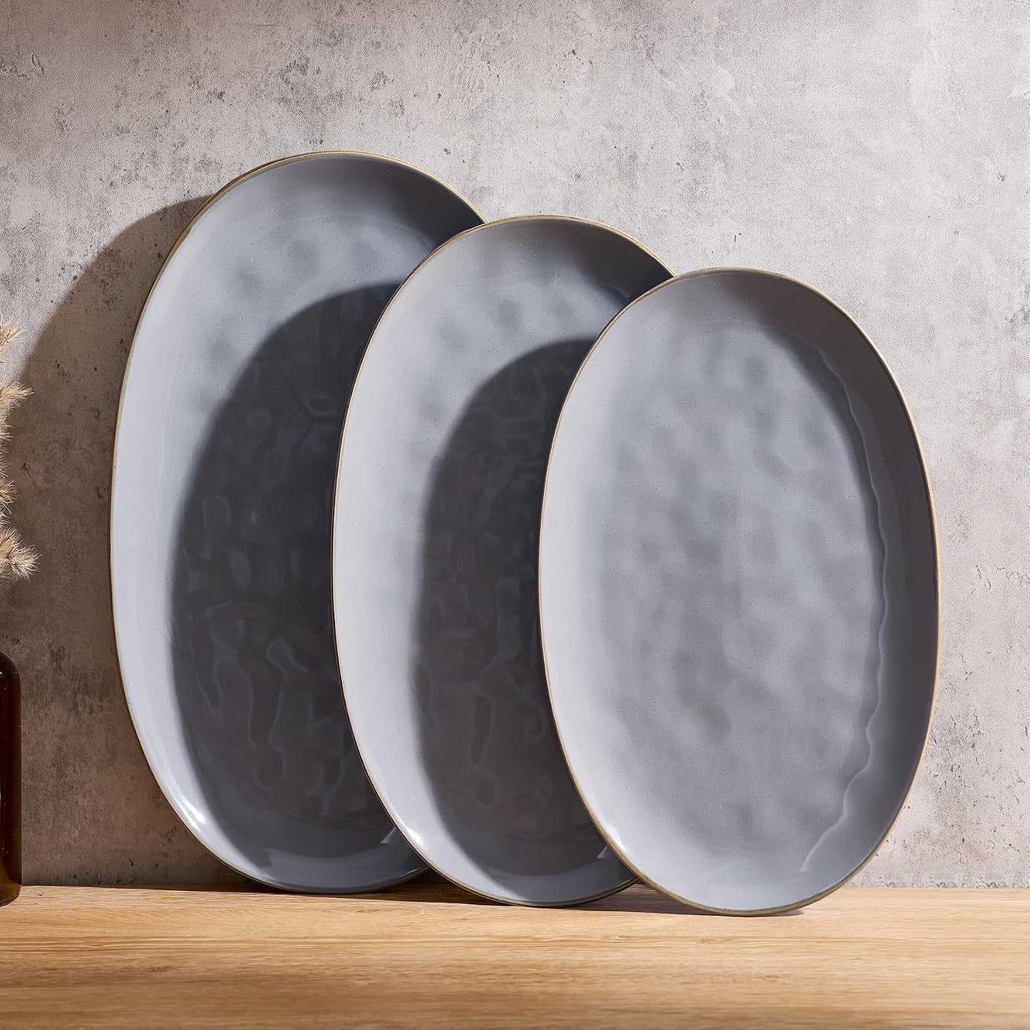 famiware Serving Platter, Oval 15.59/14.3/12.9inch Serving Dishes for Entertaining, Serving Bowls, Microwave Safe, Stoneware Serving Trays for Party, Food, Turkey, Cheese, Ocean Series, Vanilla White