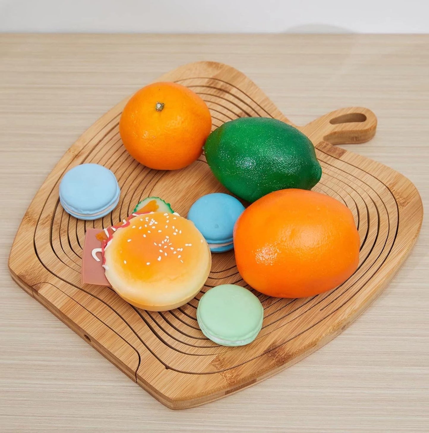 Foldable Bamboo Dried Fruit Basket Apple Shaped Collapsible Bread Nuts Baskets Candy Gifts Fruit Bowl Holder Wooden Snack Box for Kitchen Table