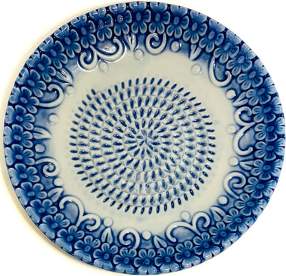BonCera, Premium Ceramic Garlic Grater Plate Set - Blue Embossed