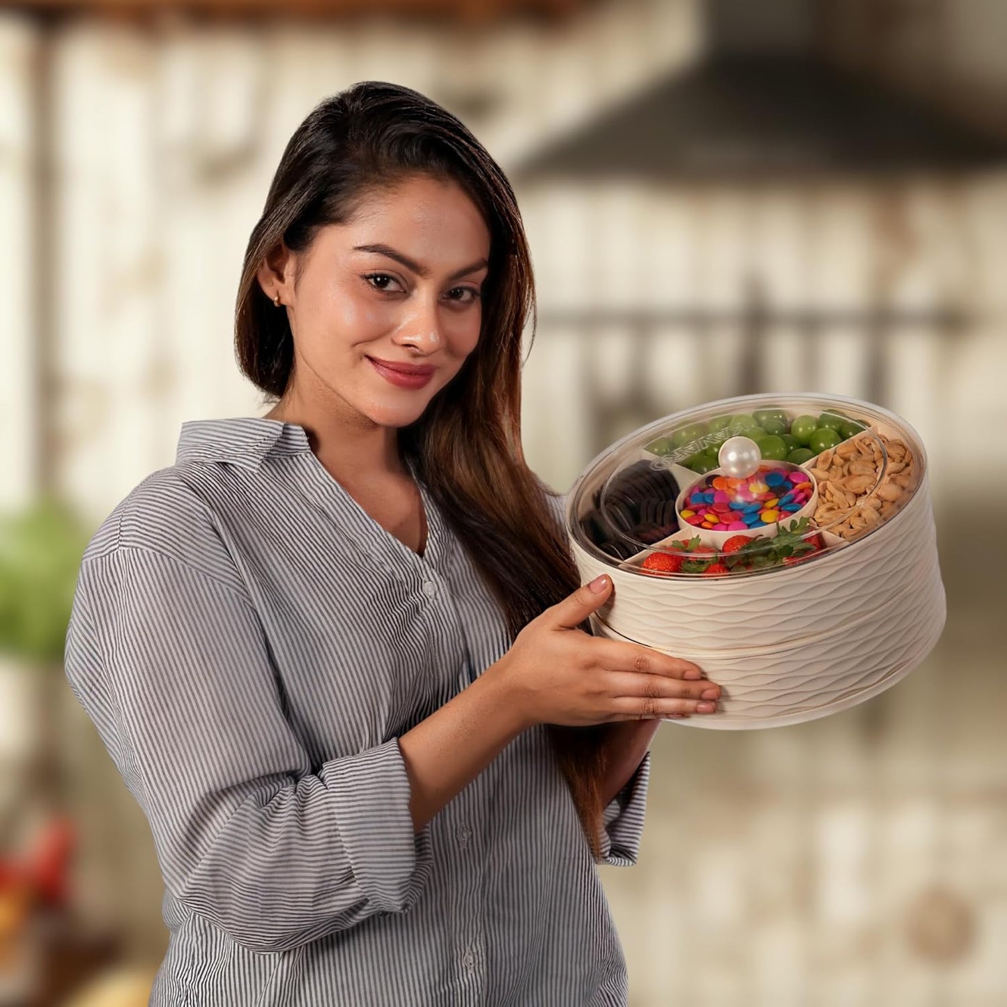 KAVARO Snack Tray with Lid – 2 Trays 1 Lid Large Circular Snackle Organizer - Snack Container – Reusable Divided Snack Spinner Tray with Compartments
