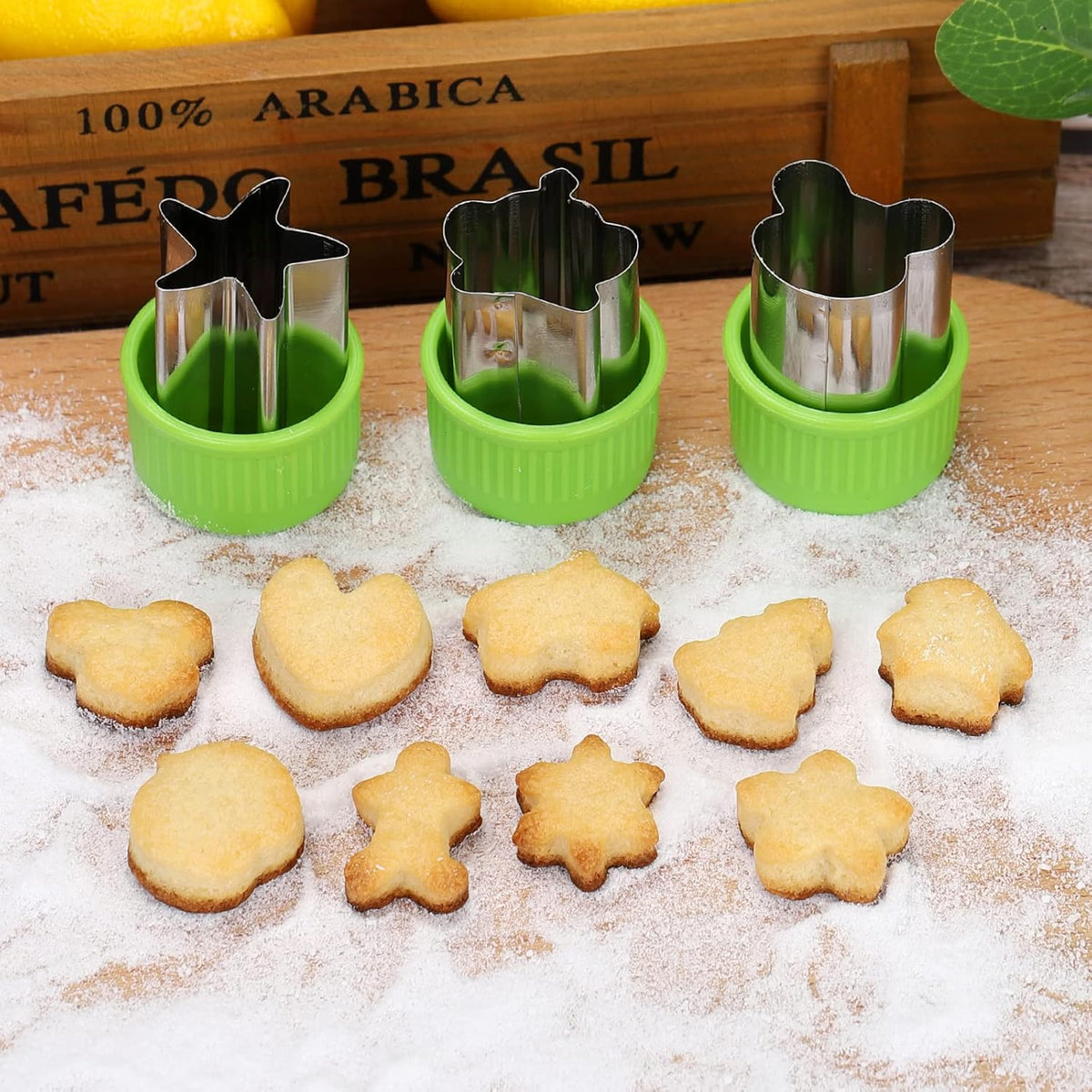 NEW LIVE 35 Pack Cookie Cutters Fruit Cutter Shapes Set Crinkle Cutter