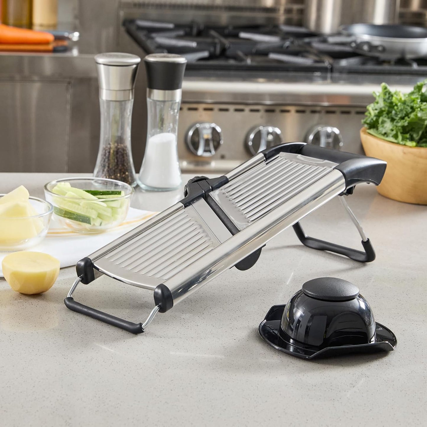 Restaurantware Stainless Steel Adjustable Mandoline Slicer - German Standard Vegetable Slicer with Blade Guard, Includes Cut-Resistant Gloves - Food Slicer for Potato, Onions, Cucumbers, Tomato