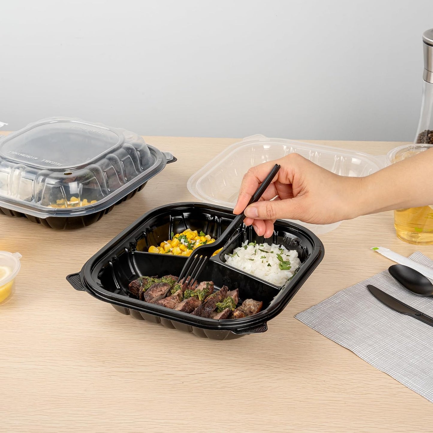 Thermo Tek 40 Ounce Clamshell Containers, 50 Disposable Take Out Boxes - 3 Compartments, Ventilated Lids, Black Plastic Meal Prep Containers, Microwavable, For Pasta Or Salads - Restaurantware