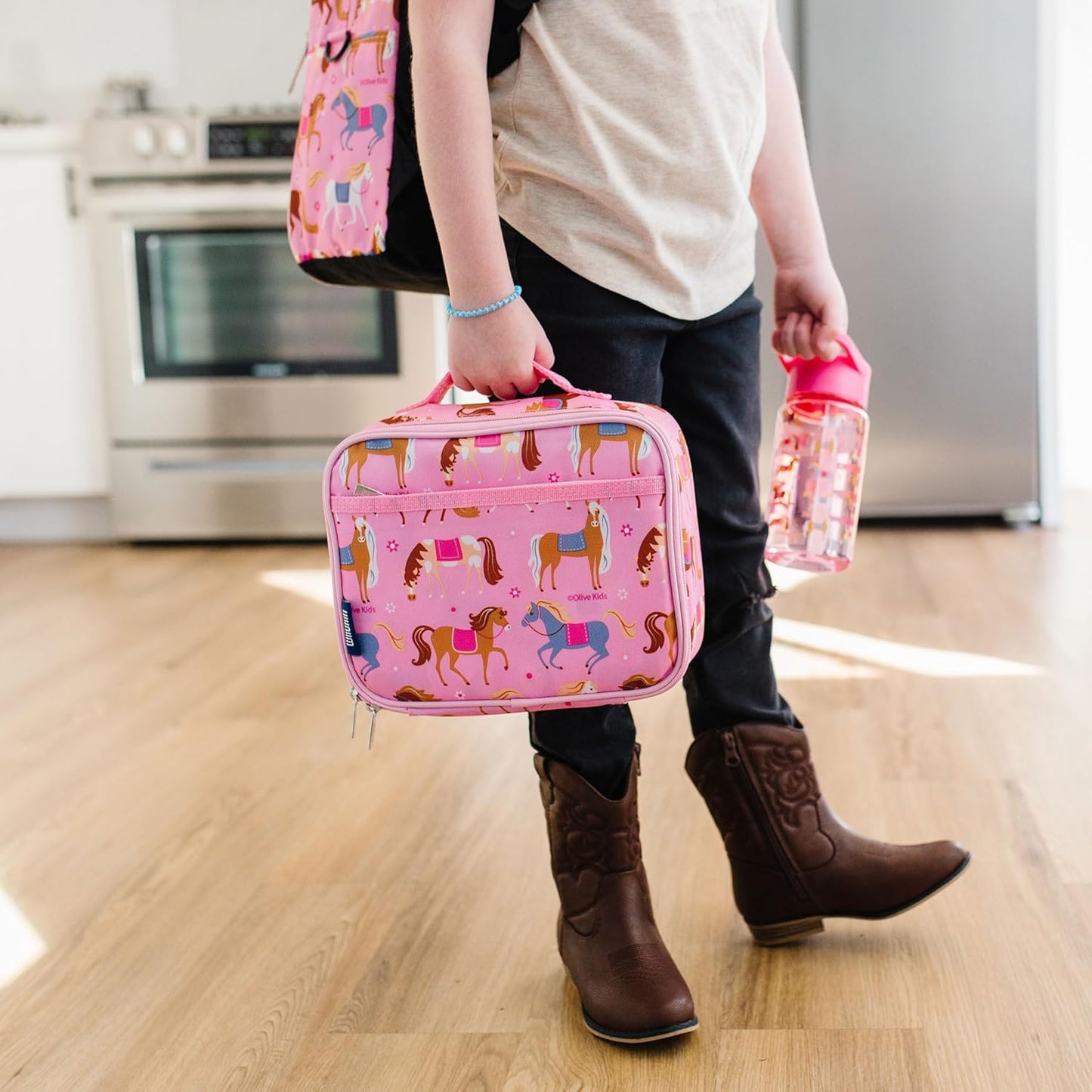 Wildkin Kids Insulated Lunch Box, Keeps Food Hot or Cold, BPA-Free with Mesh Pockets & Easy-Clean Lining – Ideal for School, Travel & Daycare – Holographic