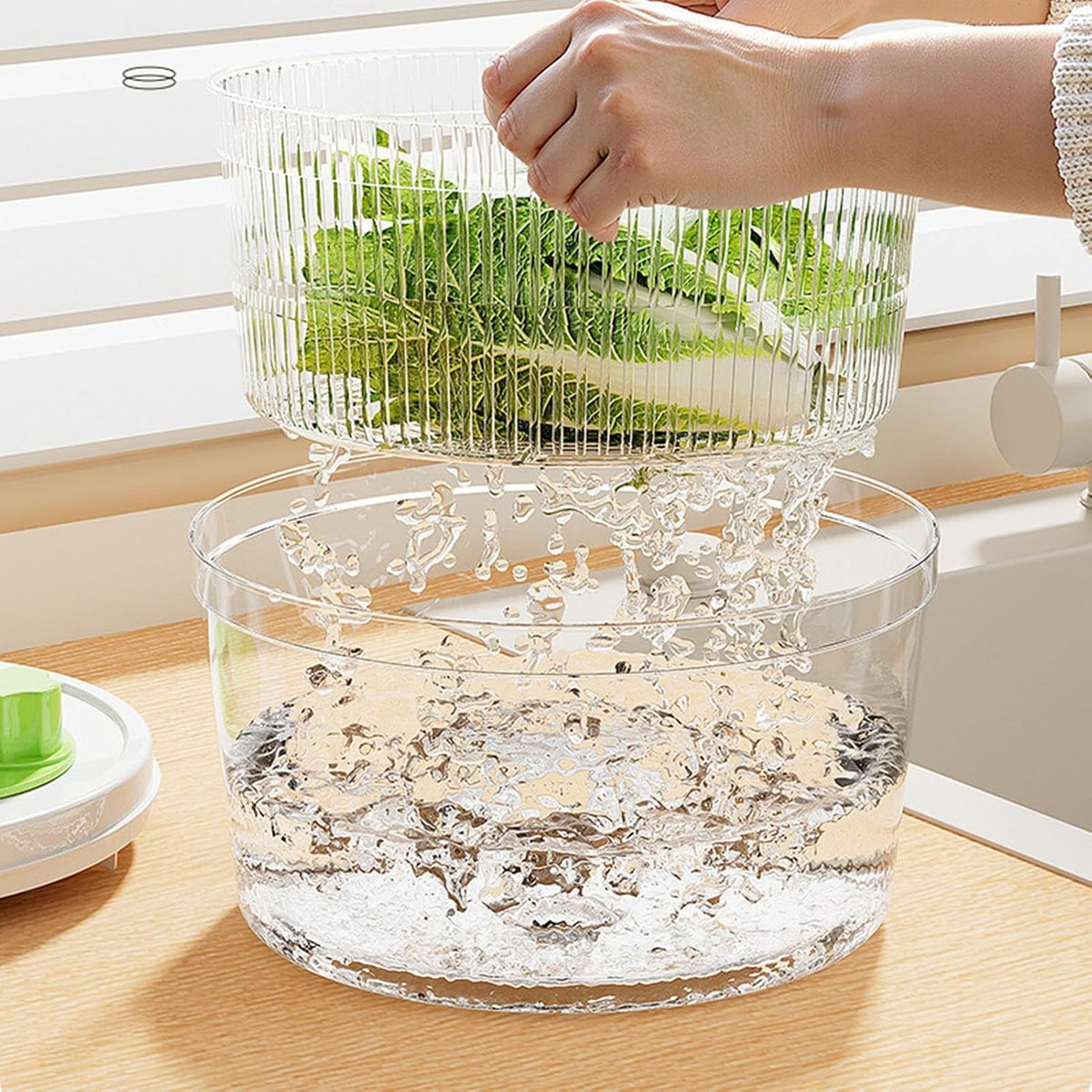 Salad Spinner - Manual Crank Lettuce Dryer & Fruit Washing Colander