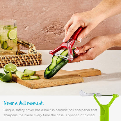 Dreamfarm Sharple Self-Sharpening Vegetable Peeler - Kermit Green