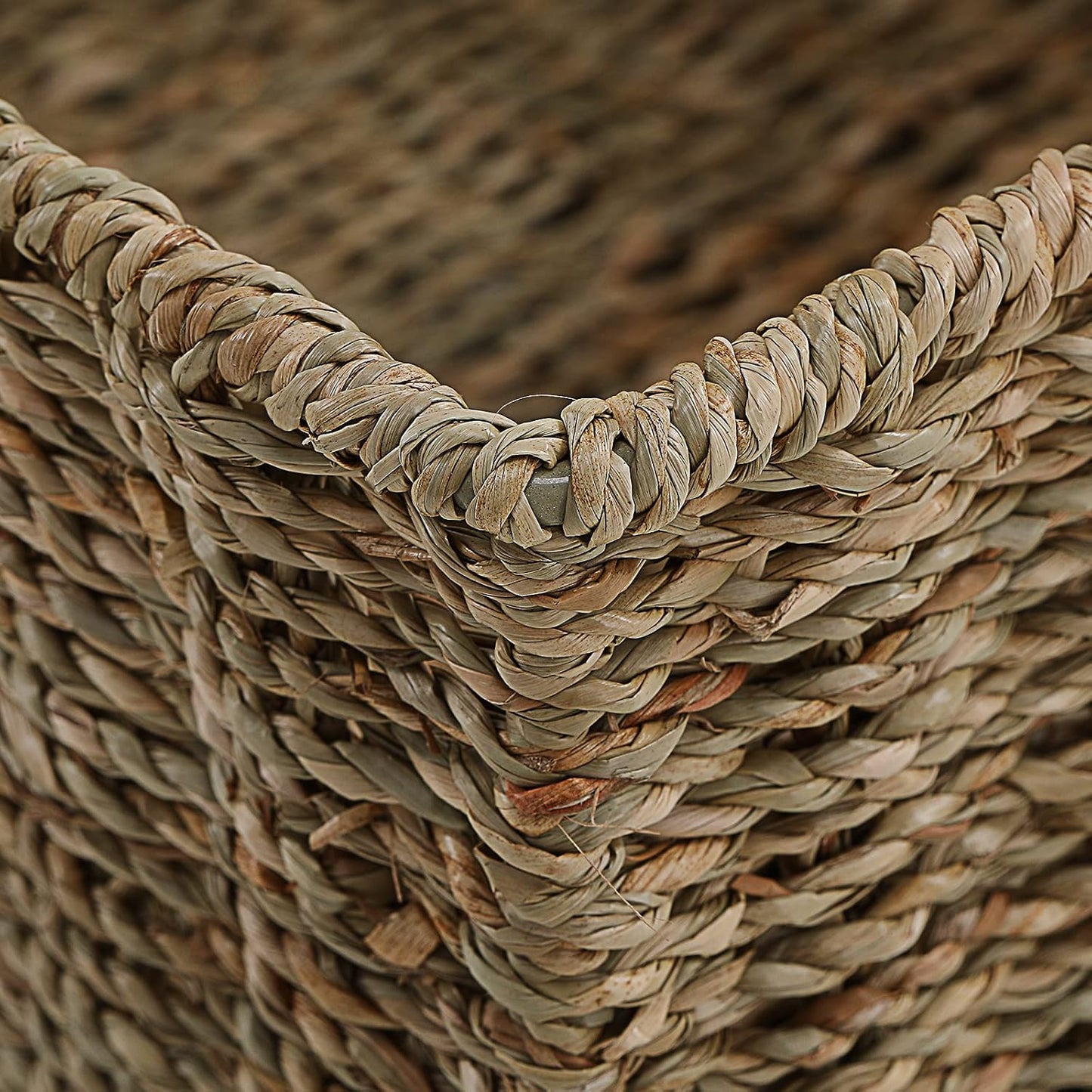 HOONEX Water Hyacinth Storage Baskets, Wicker Baskets for Storage, Hand Woven Baskets with Carry Handles, Set of 2, Natural