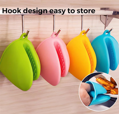 1 Pair Gray,Mini Silicone Oven Gloves, Mini Finger Protector Pot Holder for Kitchen,Cooking,Baking,BBQHeat Resistant Gloves，can be Washed in the Dishwasher