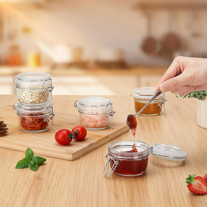 Spice Jars Set of 6, 4 oz Glass Spice Jars with Airtight Lids and Labels, Small Seasoning Jars for Spices, Herbs, Kitchen Spice Organizer