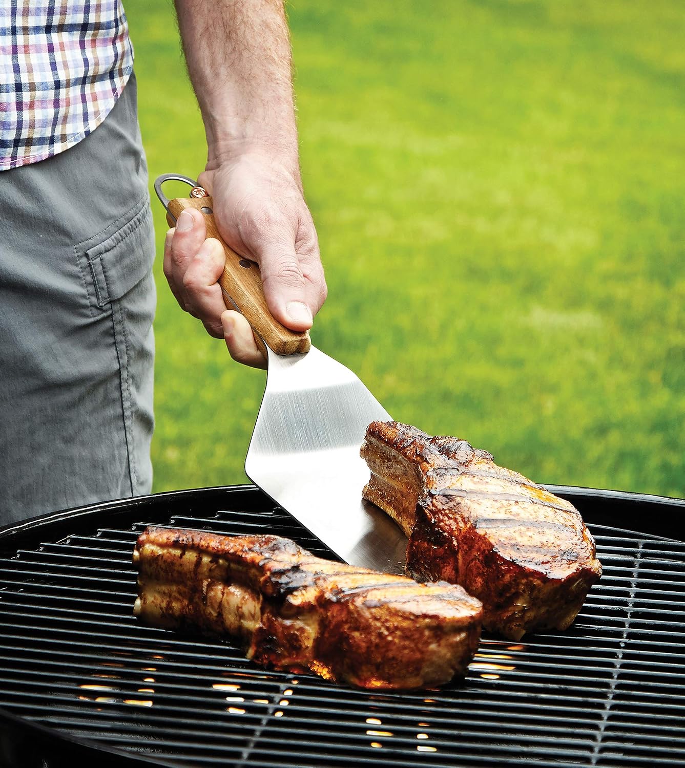 Outset Griddle Scraper and Cleaner, Stainless Steel Griddle Cleaner
