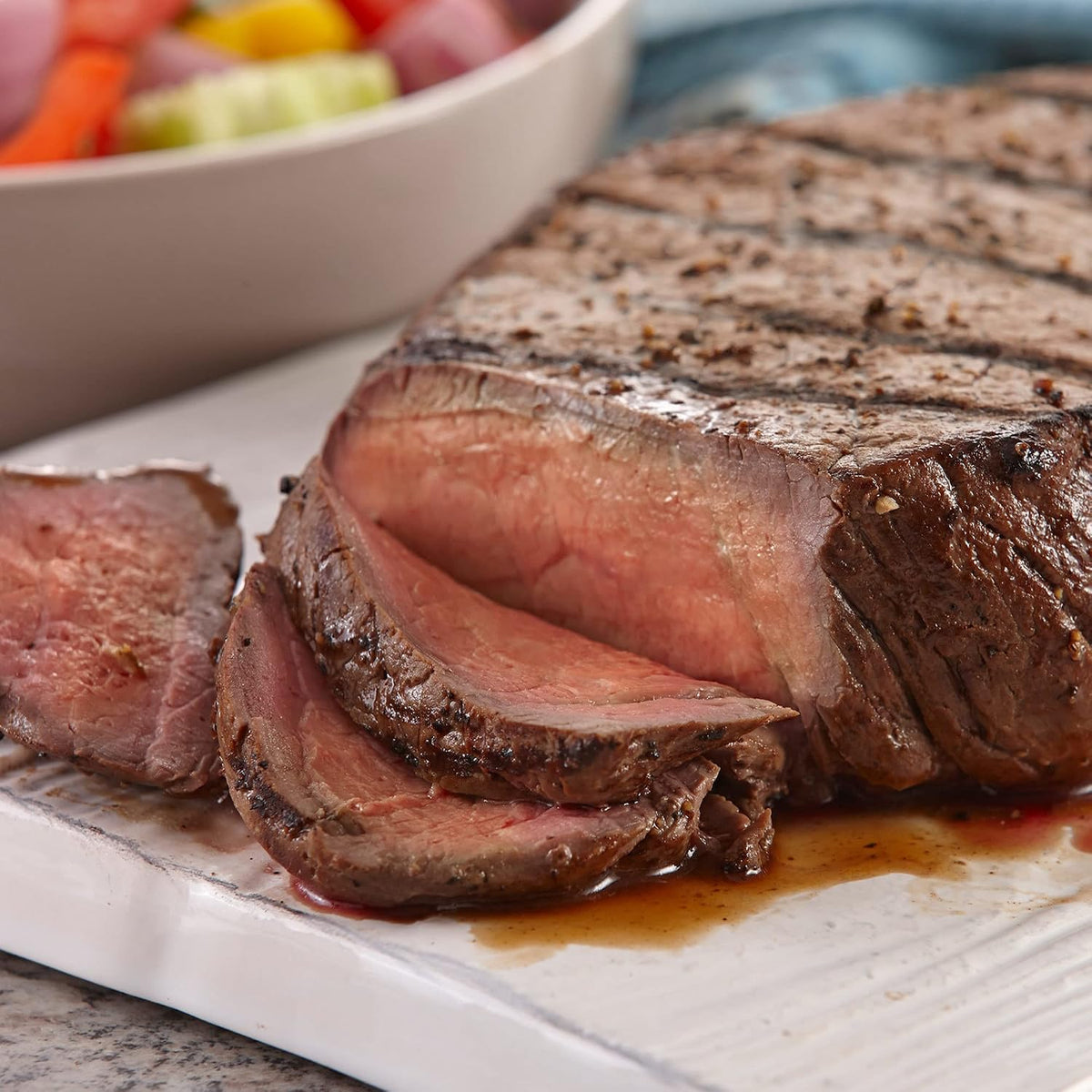 Lawry's Steak & Chop with Garlic & Cracked Black Pepper Marinade, 12 fl oz