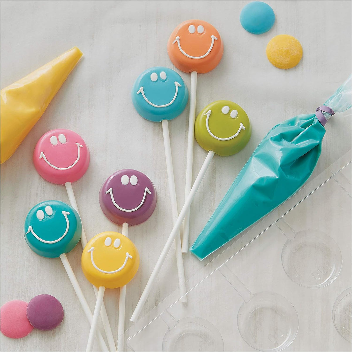 Wilton Disposable Candy Melts Piping Bags, 12-Count