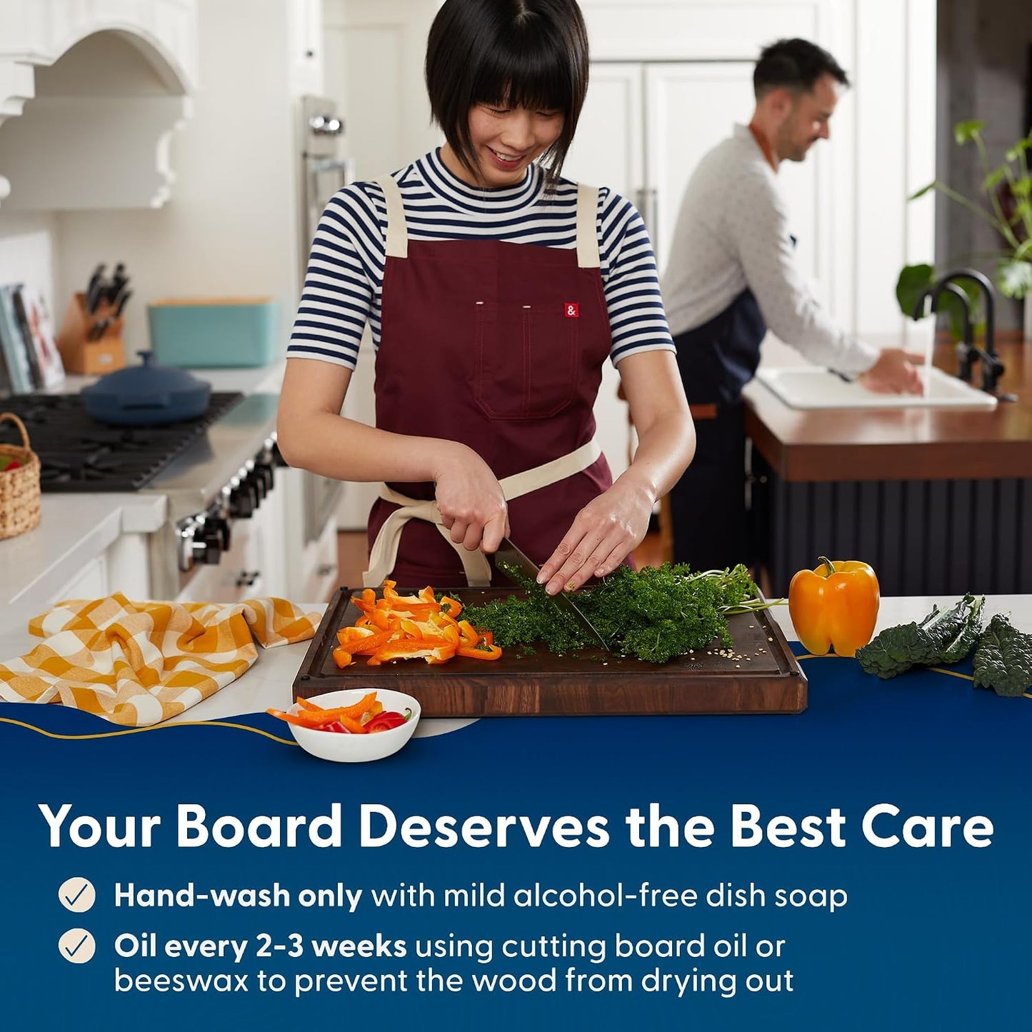 Sonder Los Angeles Doheny Wood Cutting Board Set | Acacia Edge Grain Cutting Board for Kitchen with Juice Groove | Perfect for Compact Daily Use | Gift Box Included | 14x10x1 in & 12x8x1 in