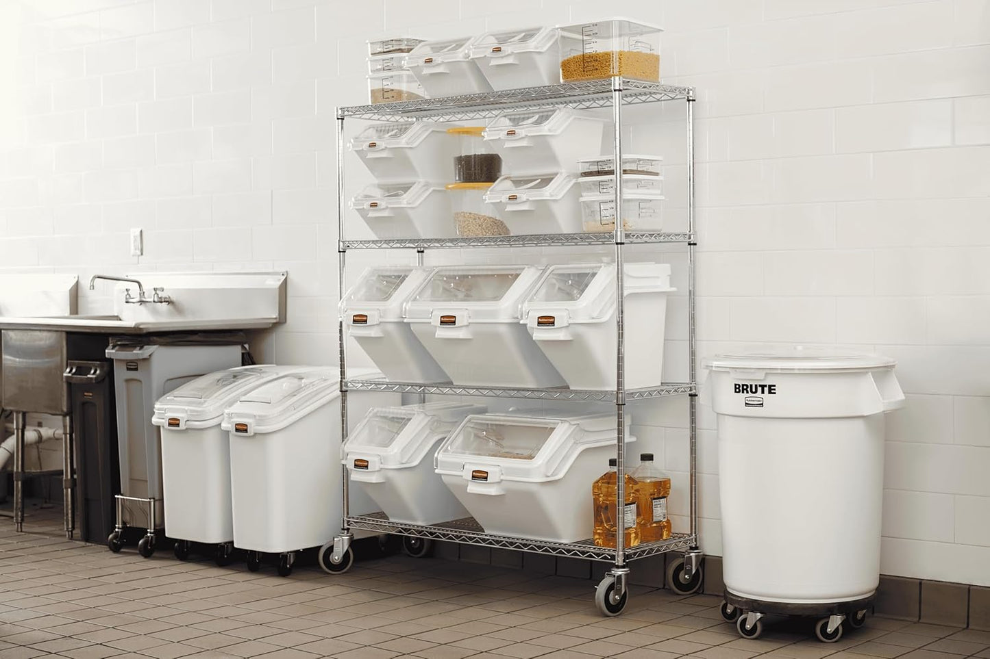 Rubbermaid Commercial Products ProSave Shelf-Storage Ingredient Bin With Scoop, 600-Cup capacity, Plastic, White, Sliding Lid, Container with Wheels for Kitchen/Restaurant Food Organization