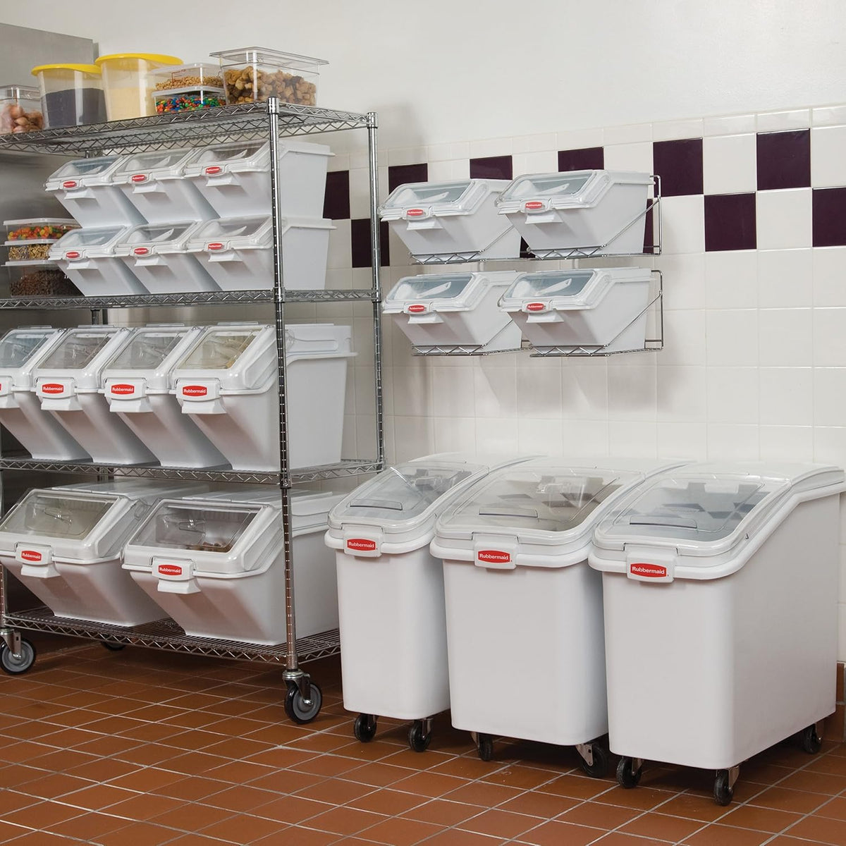 Rubbermaid Commercial Products ProSave Shelf-Storage Ingredient Bin With Scoop, 600-Cup capacity, Plastic, White, Sliding Lid, Container with Wheels for Kitchen/Restaurant Food Organization