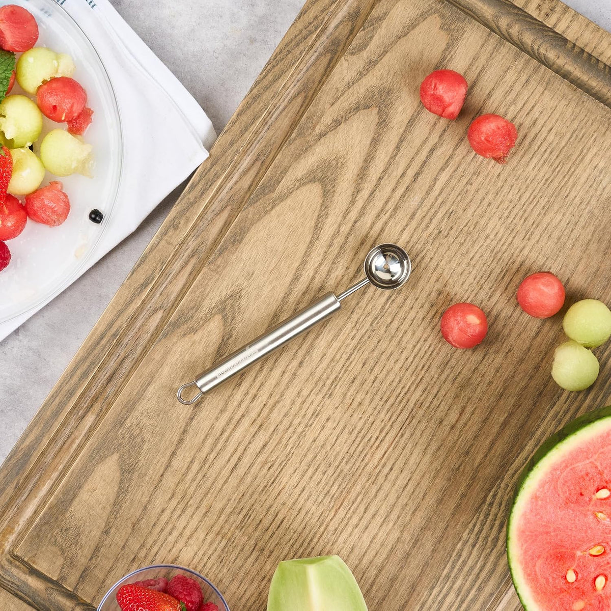 Restaurantware Stainless Steel Melon Baller - German Standard Fruit Scooper, Ergonomic Grip, Dishwasher Safe - Fruit Baller For Watermelon, Cantaloupe, Butter, DIY Fruit Platter