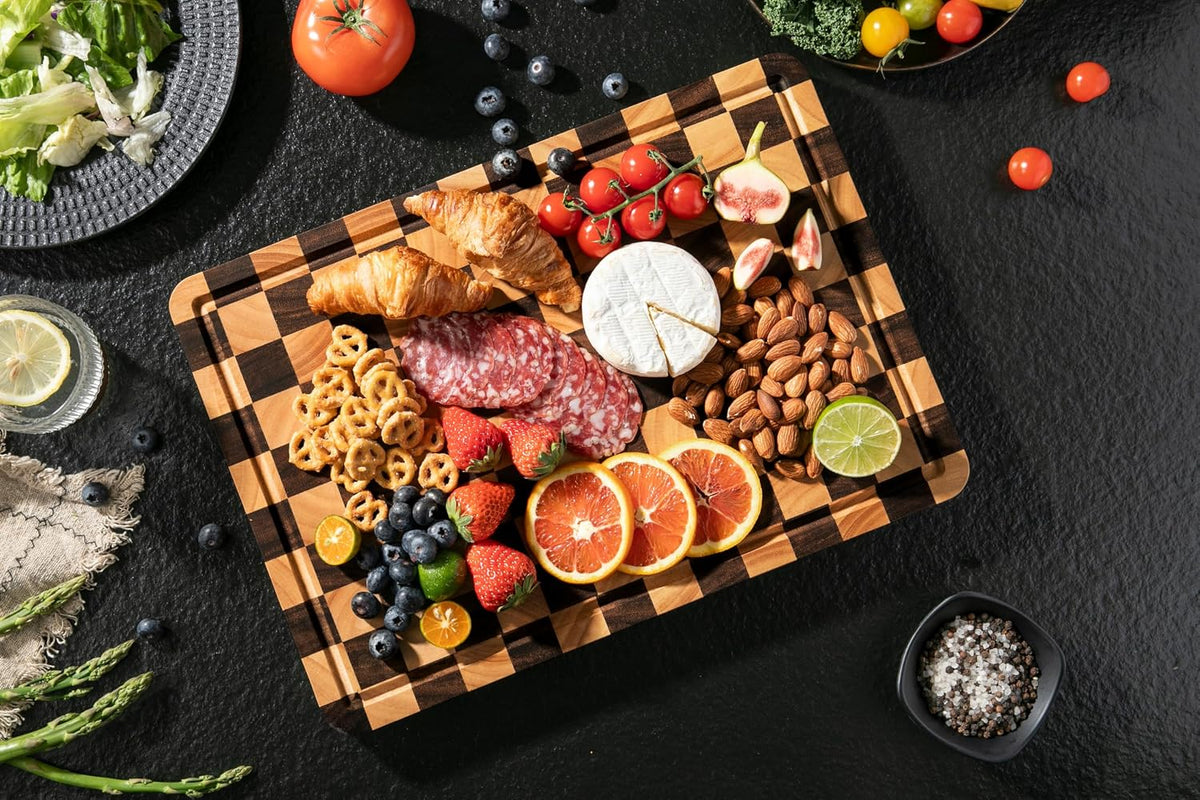THETCHRY Cutting Boards for Kitchen, Checkered Walnut Wooden Cutting Board