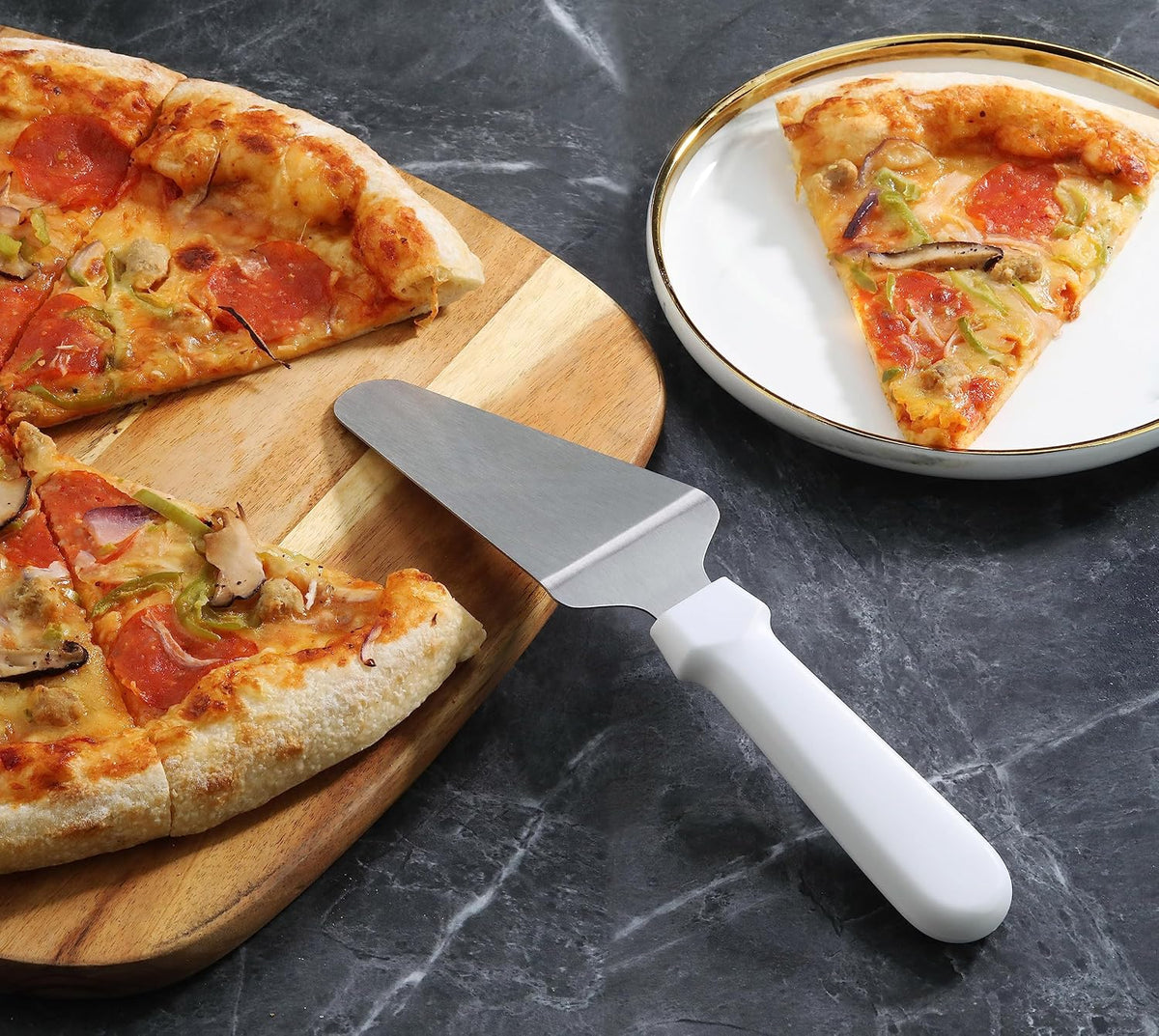 New Star Foodservice 538345 Plastic Handle Pie Server, 10-Inch, White