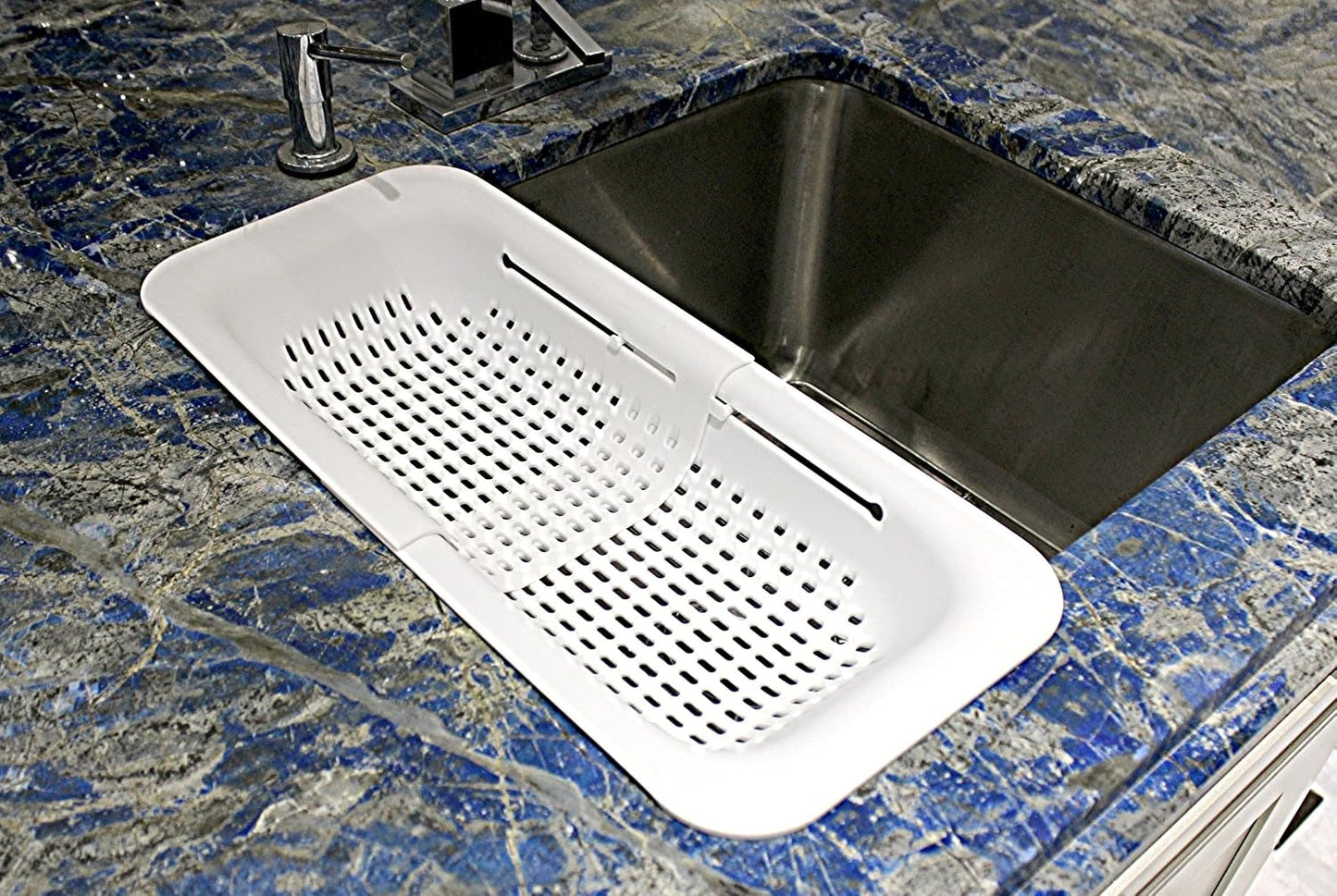 Over-the-Sink Expandable Colander – BPA-Free Collapsible Plastic Strainer for Fruits, Vegetables, Pasta & Dishes – 14.25" to 19.5" Adjustable Sink Basket – Black