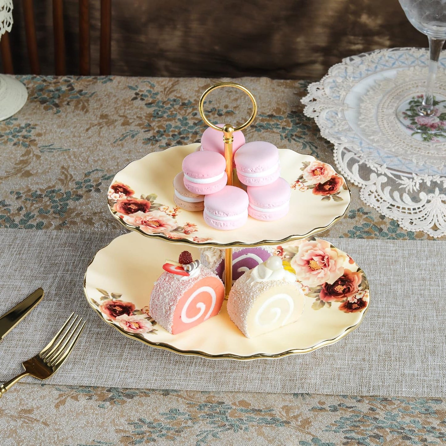 fanquare 3 Compartment Platter, Gold Porcelain Appetizer Serving Tray, Floral Ceramic Divided Serving Plate for Fruit, Candy, Nuts