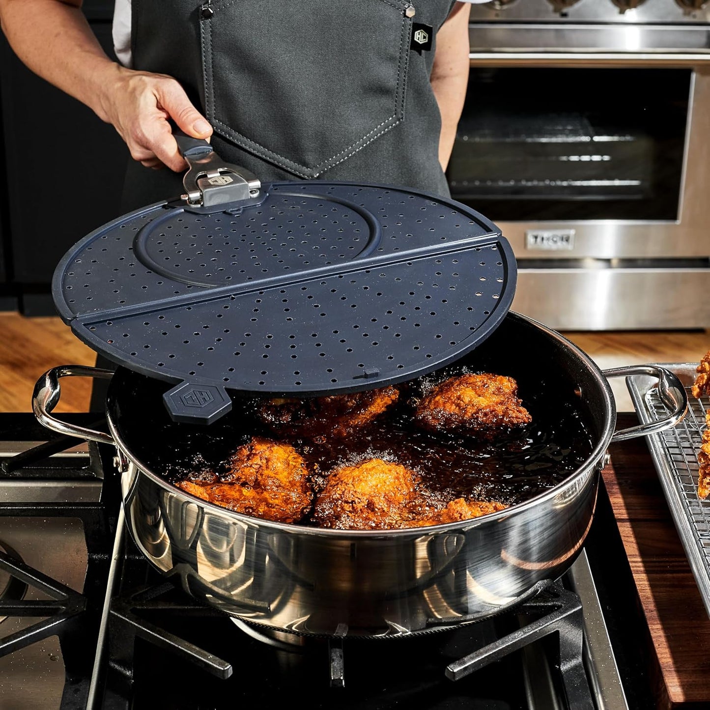 HexClad Grease Splatter Screen for Frying and Searing, Fits 10 and 12-inch Pans, Dishwasher-Safe, Folding Design, Heat-Safe to 480°F, Stay-Cool Locking Handle, Silicone and Stainless Steel