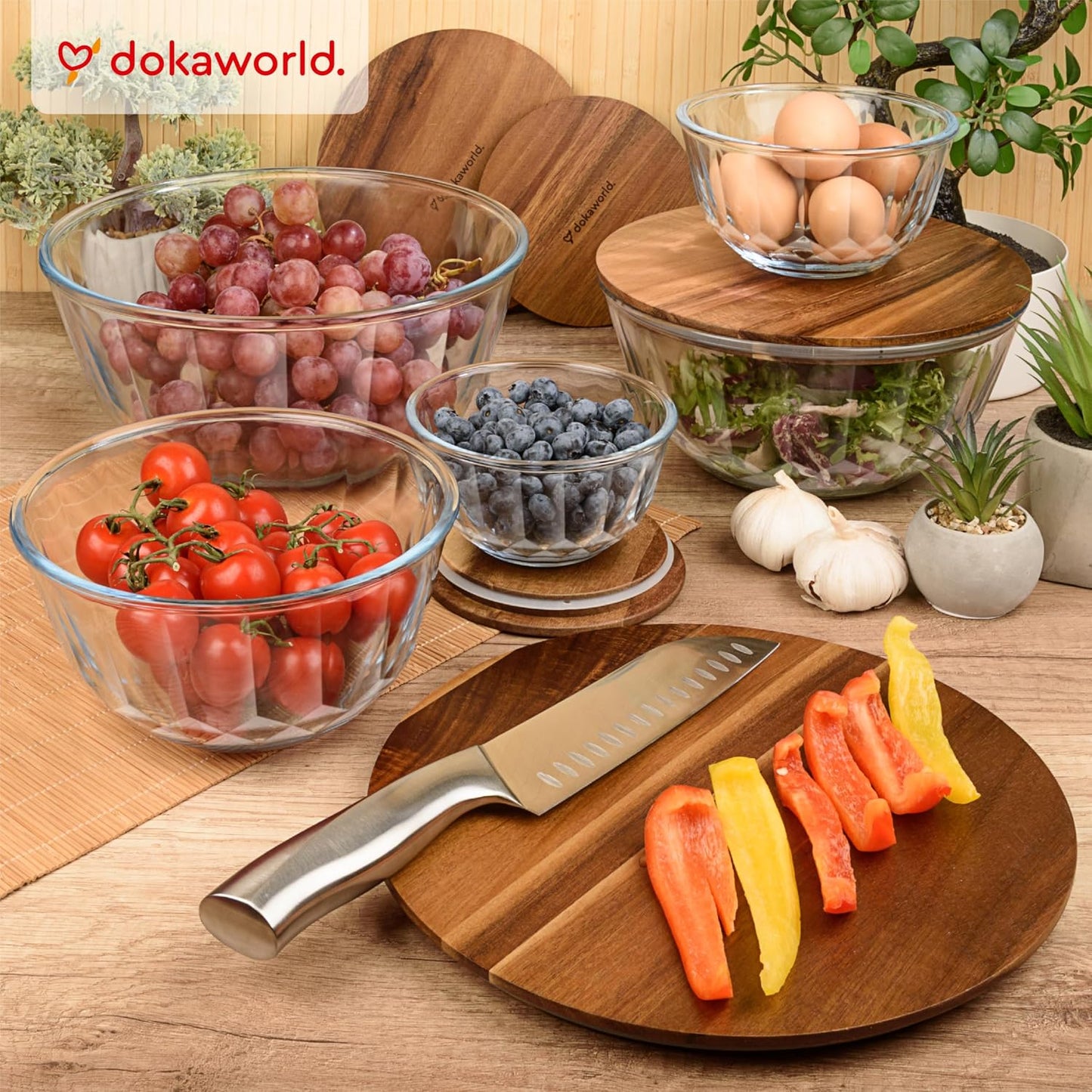 Set of 4 Stackable Space-Saving Nesting Glass Bowls with Airtight Acacia Lids for Lunch, Meal & Food Prep - Microwave & Oven-ready BPA Free Durable Heat Resistant Inert Borosilicate Glass