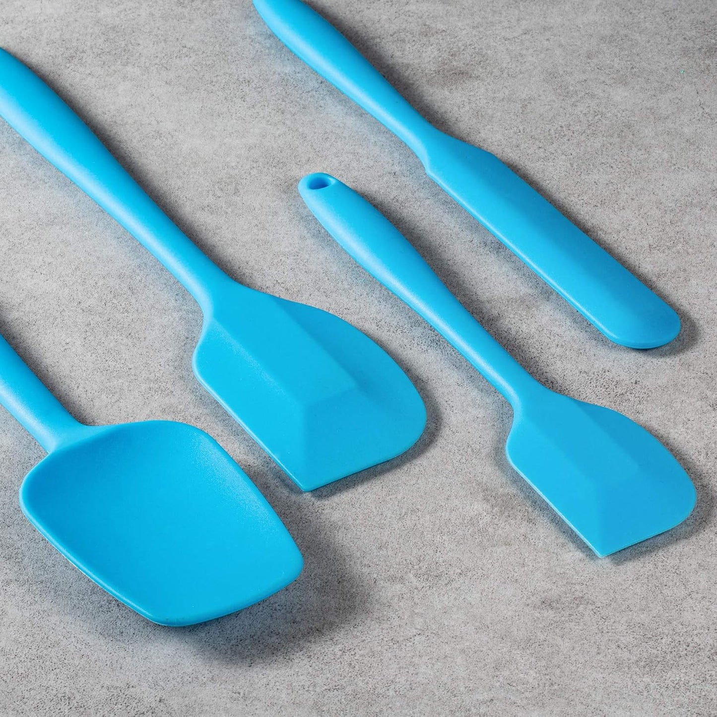 4 Piece Silicone Spatula Set, Flexible Heat Resistant Non-scratch Baking Cooking Rubber Spatulas with Stainless Steel Core, Black