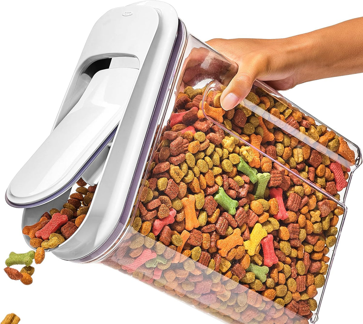 OXO Good Grips Pet POP Container – 6.0 Qt/5.7 L with Half Scoop, Ideal for up to 6.5lbs of Dog Food or 4.5lbs of Cat Food, Airtight Dog and Cat Food Storage Container, BPA Free, Clear