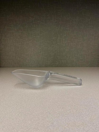 Rubbermaid Commercial Products Plastic Utility Ice Scooper, 6-ounce, Clear, Dishwasher Safe Kitchen Scoop for Weddings/Bar/Ice Bucket/Kitchen/Popcorn