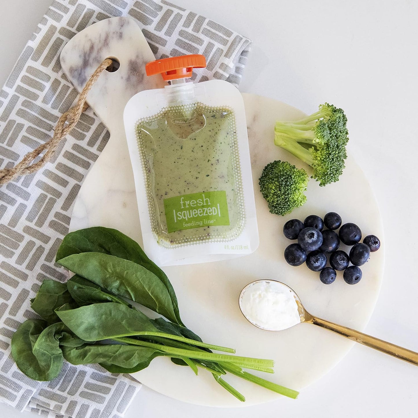 Infantino Squeeze Station for Homemade Baby Food, Pouch Filling Station for Puree Food for Babies and Toddlers, Dishwasher Safe and BPA-Free