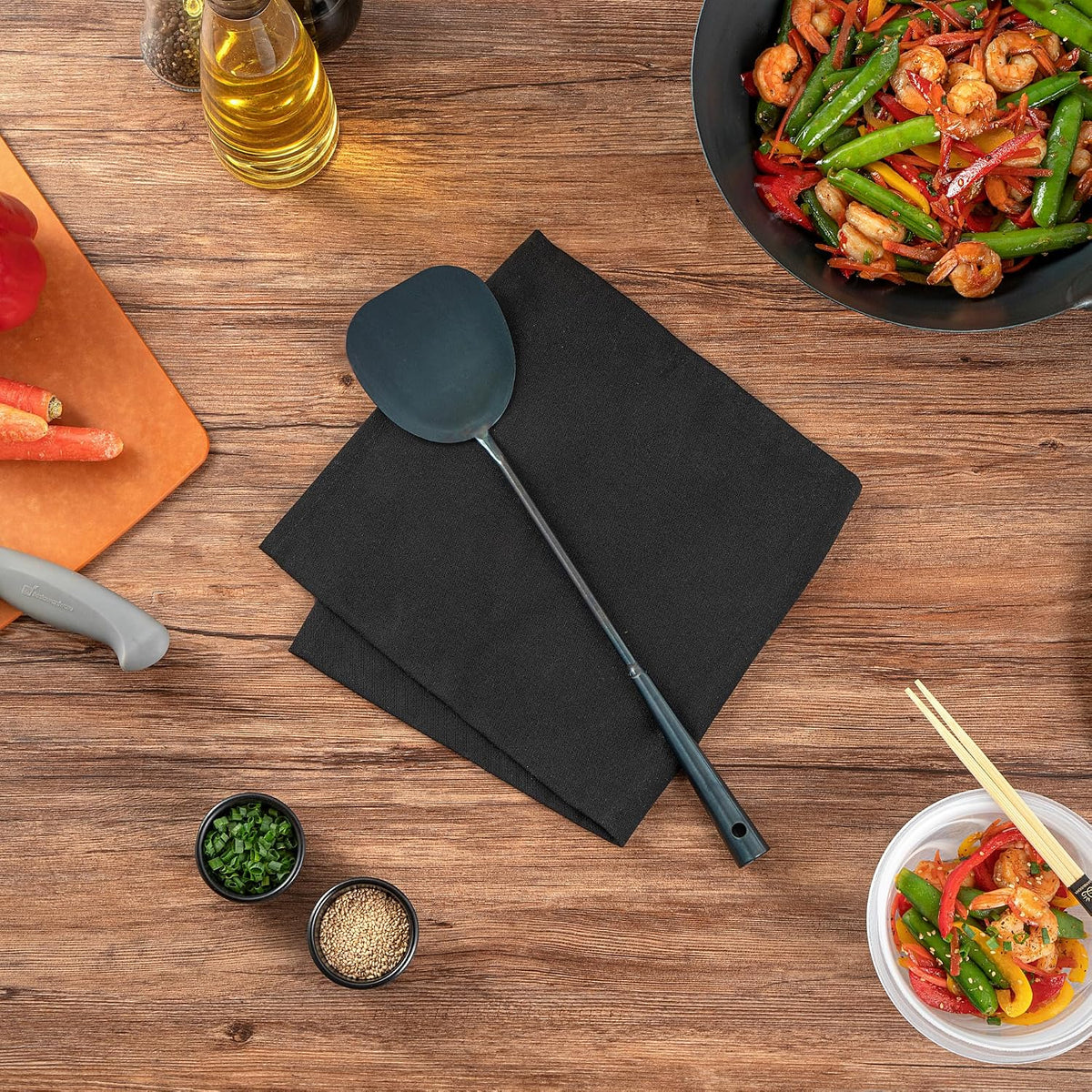Restaurantware Stainless Steel Wok Spatula 17 Inch Long Handle Cooking Utensil, Heat-Resistant, Dishwasher-Friendly Wok Accessory, Silver Kitchen Tool for Stir-Fry