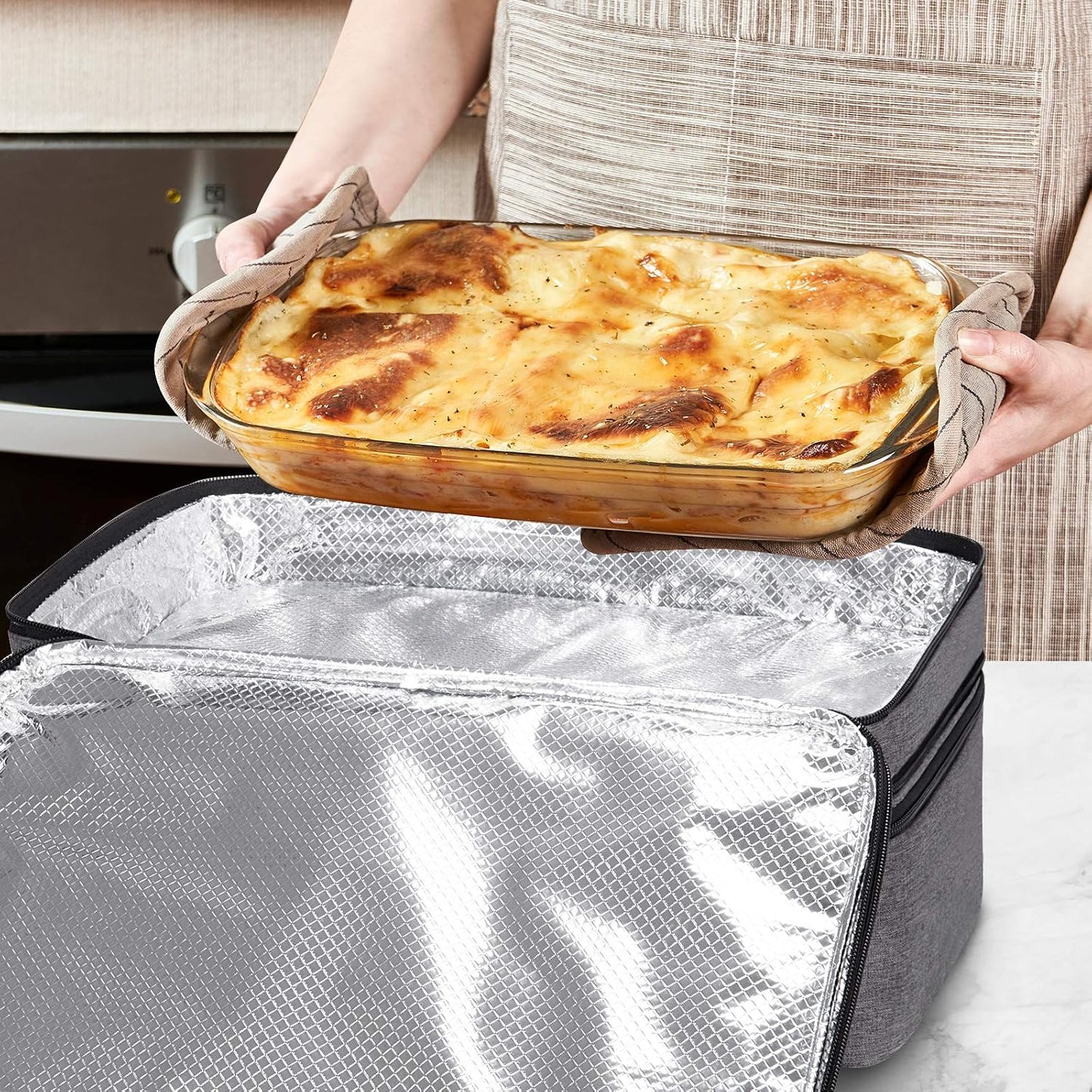 LHZK Double Decker Insulated Casserole Carrier for Hot or Cold Food, Expandable Hot Food Carrier, Lasagna Holder Tote for Potluck Parties, Picnic, Beach, Fits 11 x 15 or 9 x 13 Baking Dish (Black)