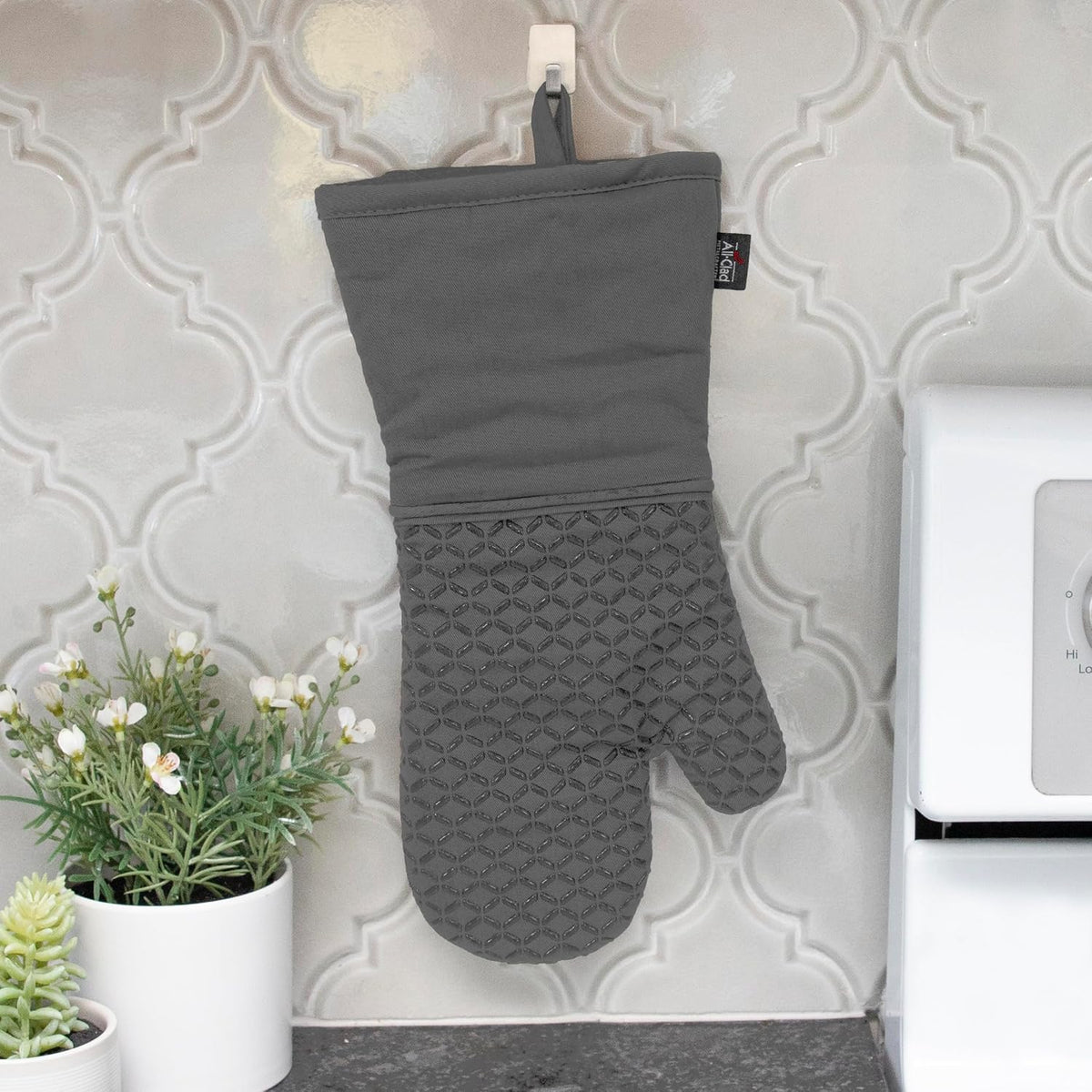 All-Clad Premium Pot Holder: Heat Resistant up to 500 Degrees - 100% Cotton, 10"x8" Hot Pad for Kitchen and Barbecue, 2-Pack, Indigo