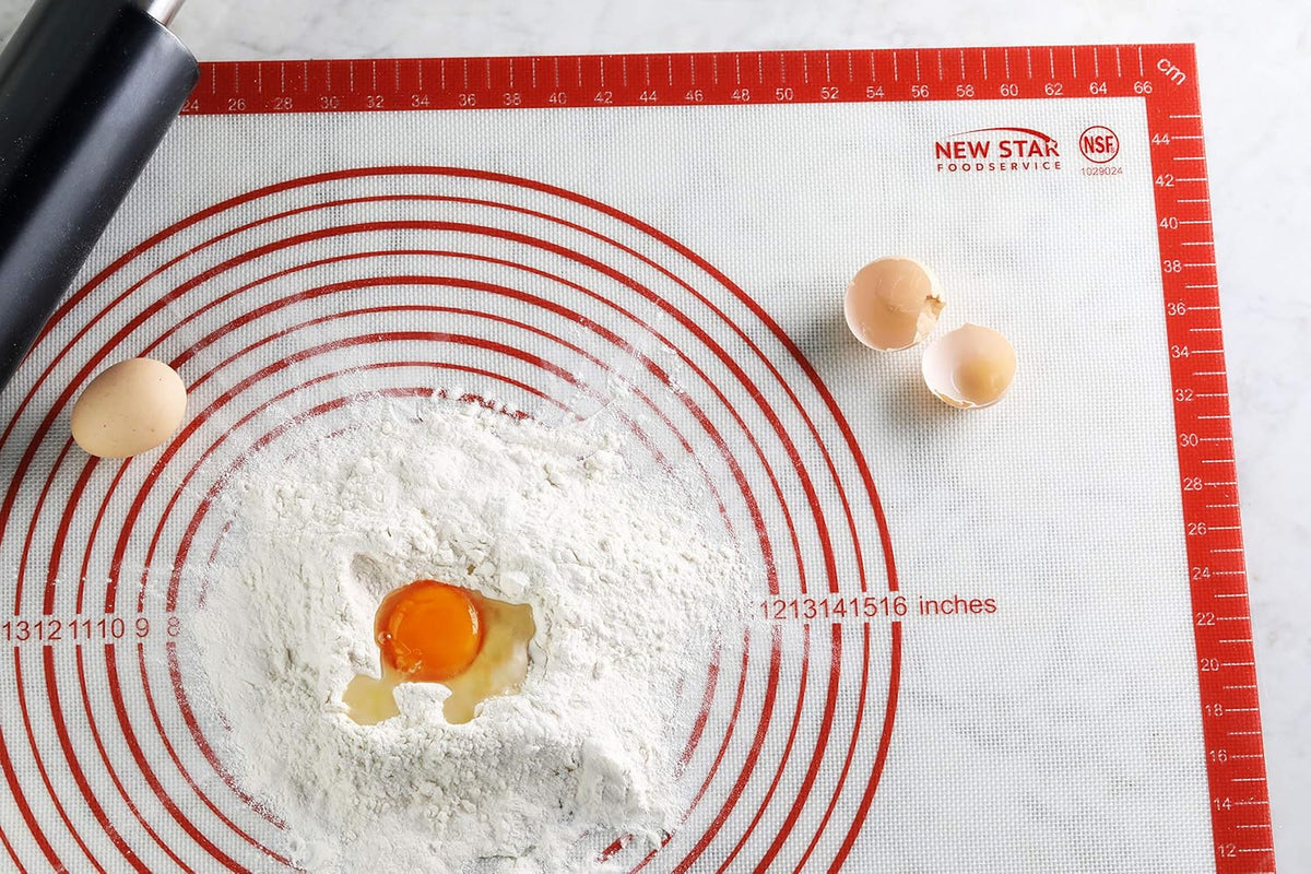 New Star Foodservice Silicone Pastry Mat, 20 x 28 Inch