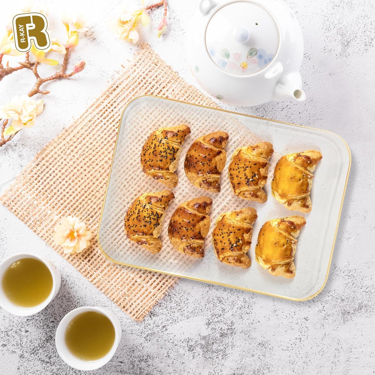 6 Pack Plastic Serving Trays for Party - 8 x 11 Disposable Serving Tray - Heavy Duty Gold Dessert Trays (Clear)