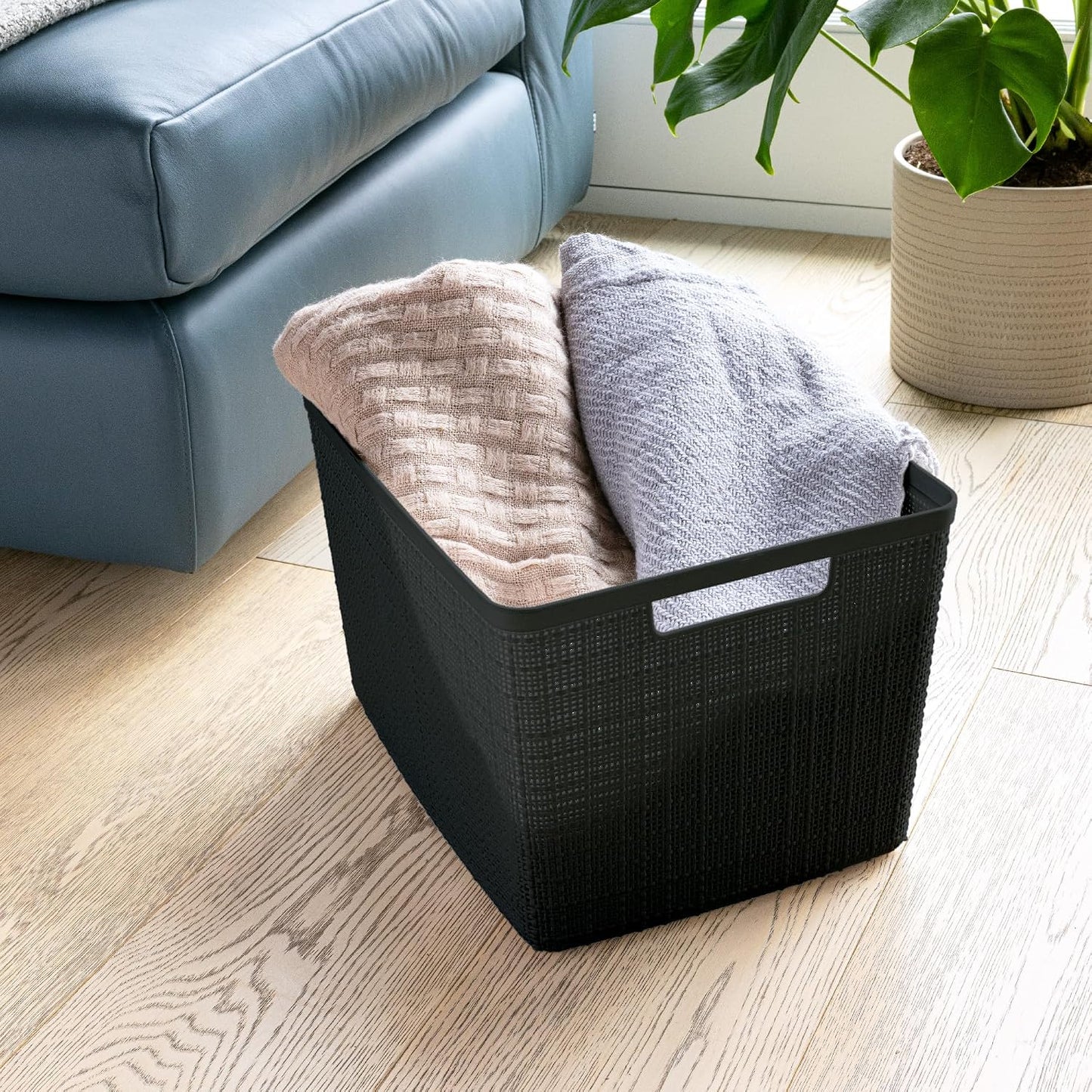Curver Set of 4 Large 18L Easy Access Jute Decorative Plastic Organization and Storage Baskets - Perfect Bins for Home Office, Closet Shelves, Kitchen Pantry and All Bedroom Essentials, Black
