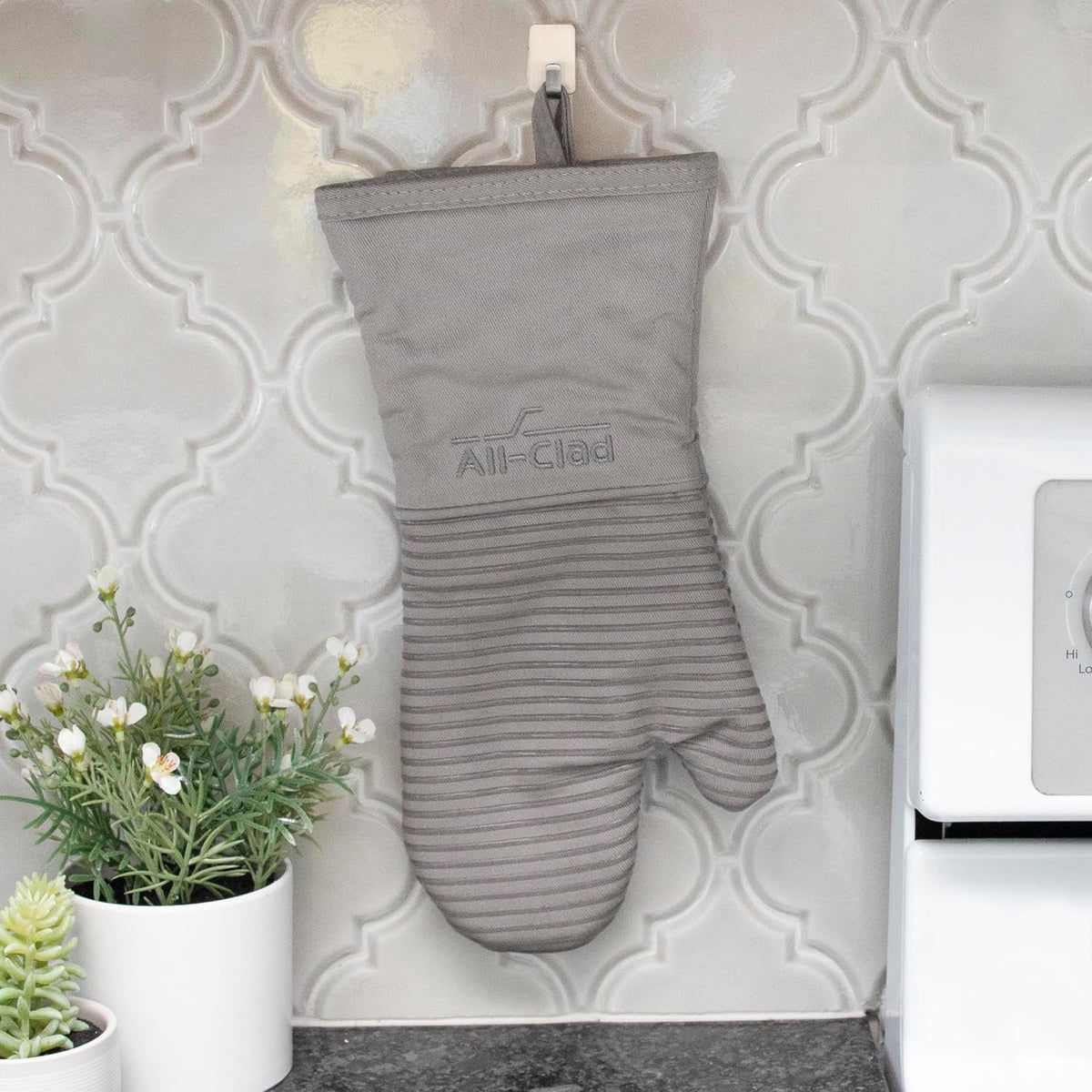 All-Clad Silicone Oven Mitts: Heat Resistant up to 500 Degrees - 100% Cotton & Silicone, 14"x7" Oven Mitt for Kitchen and Barbeque, Pewter