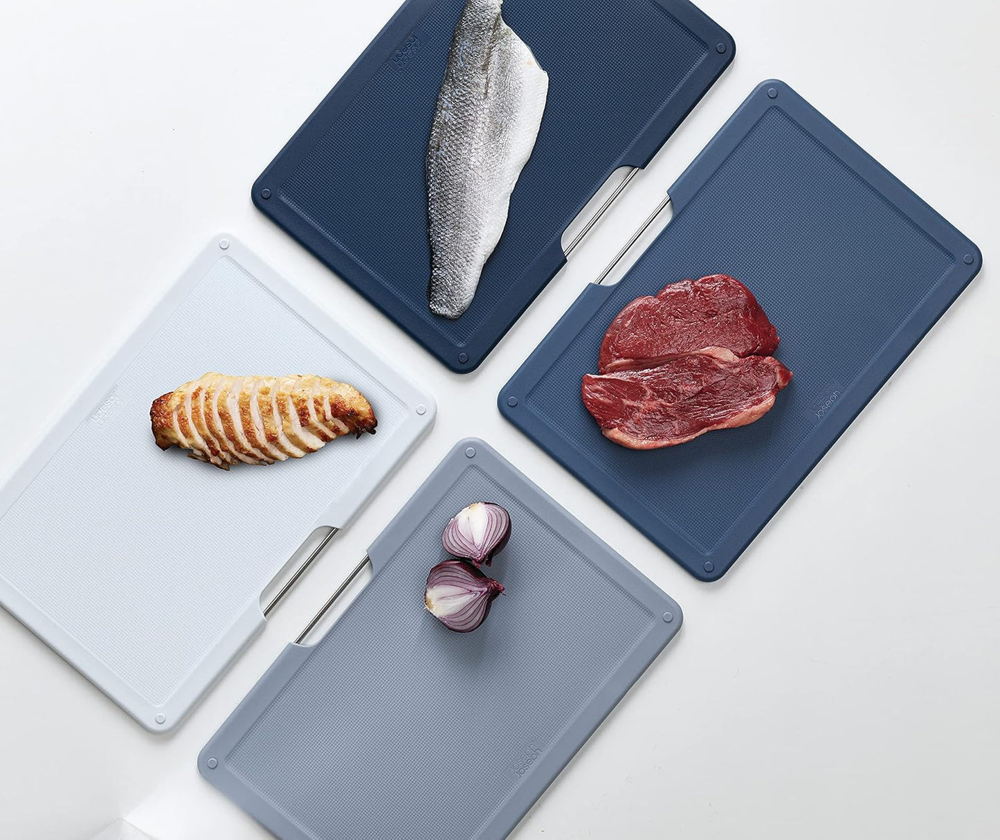Joseph Joseph Folio 4-Piece Colour coded Cutting Board Set, Slimline case for organized Kitchen storage, Graphite