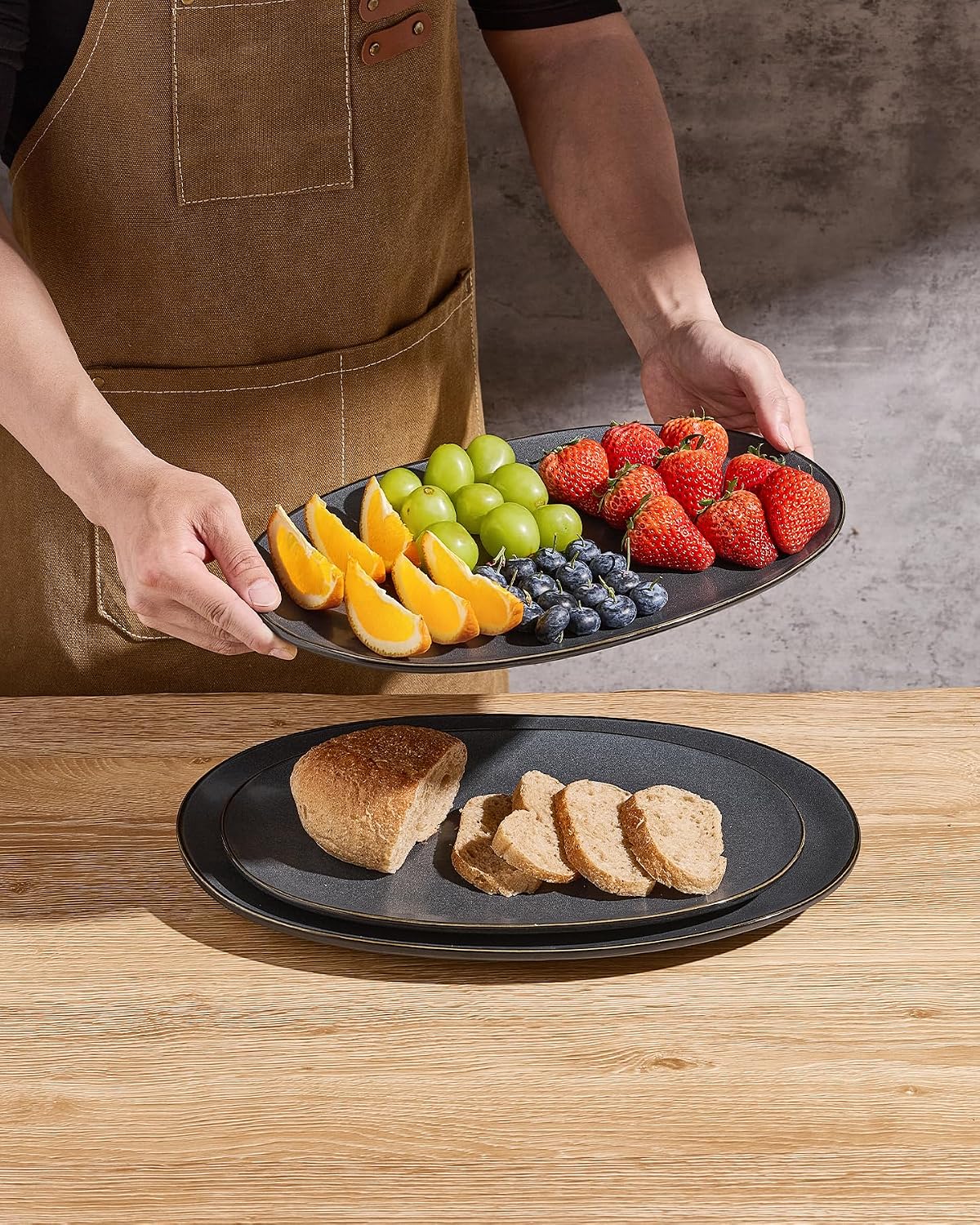famiware Serving Platter, Oval 15.59/14.3/12.9inch Serving Dishes for Entertaining, Serving Bowls, Microwave Safe, Stoneware Serving Trays for Party, Food, Turkey, Cheese, Ocean Series, Vanilla White